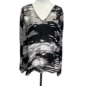 NWT Parker Black Grey 100% Silk V- Neck Pullover Blouse Top Size Large